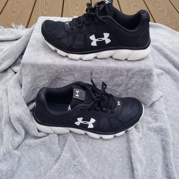 Under Armour Shoes - Under armour sneaker